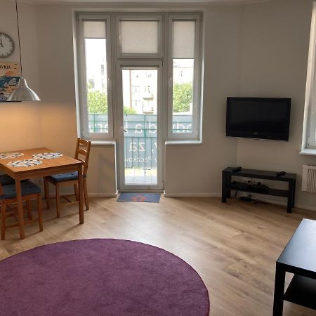 Apartament 5 minut od Dworca Głównego w Gdyni Apartamento Gdynia Exterior foto