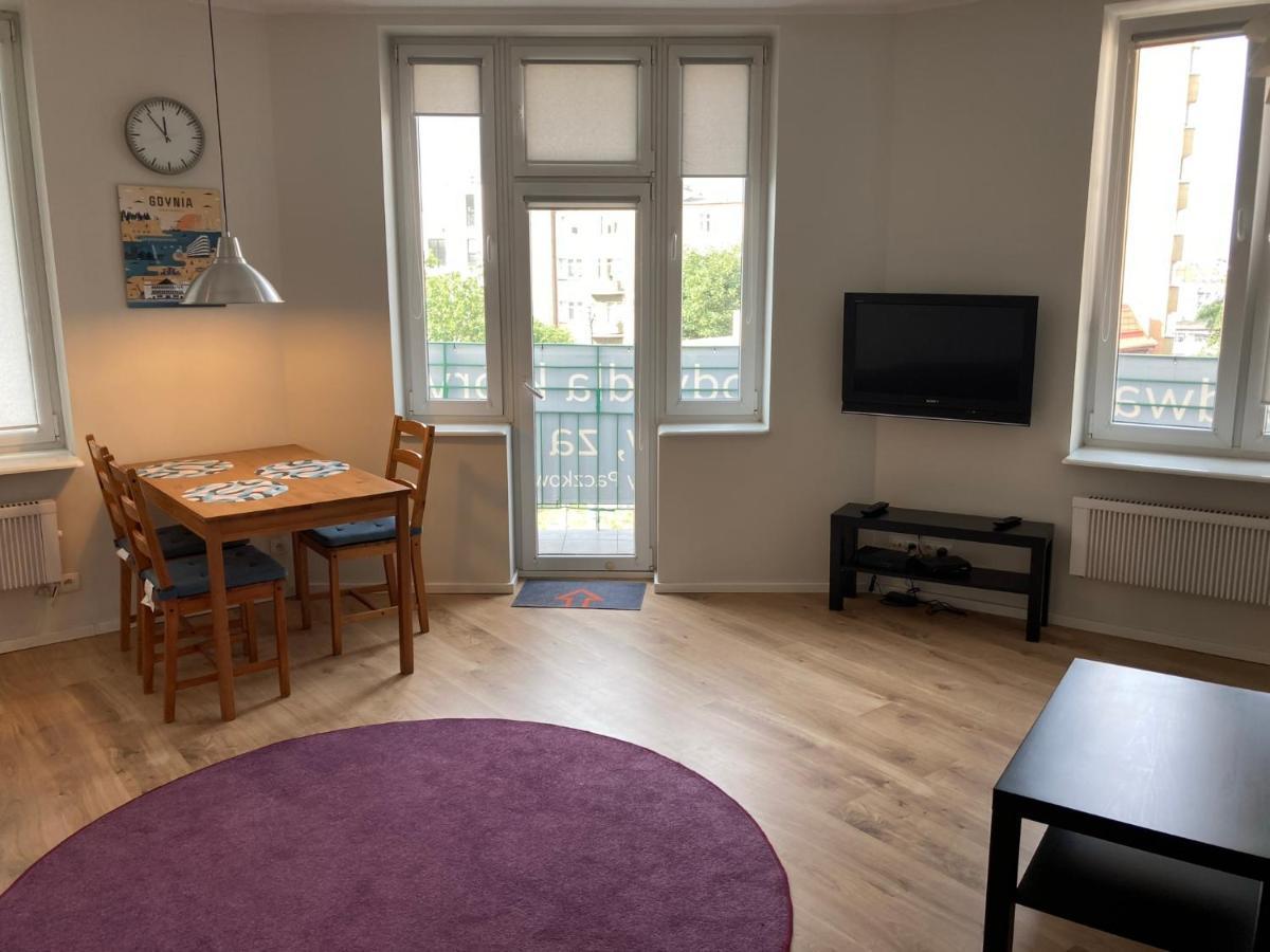 Apartament 5 minut od Dworca Głównego w Gdyni Apartamento Gdynia Exterior foto